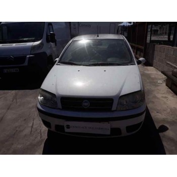 FIAT PUNTO BERLINA (188)