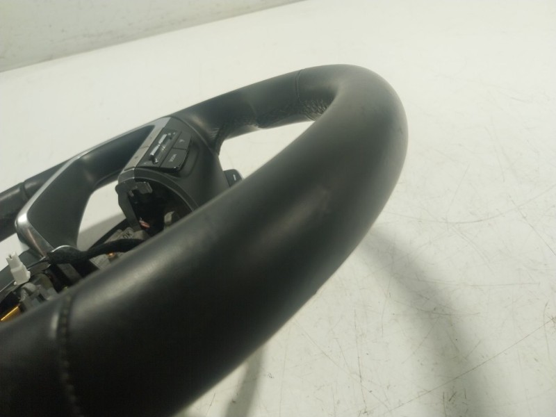 Recambio de volante para hyundai tucson (nx4e, nx4a) 1.6 t-gdi referencia OEM IAM  N9790NNB 