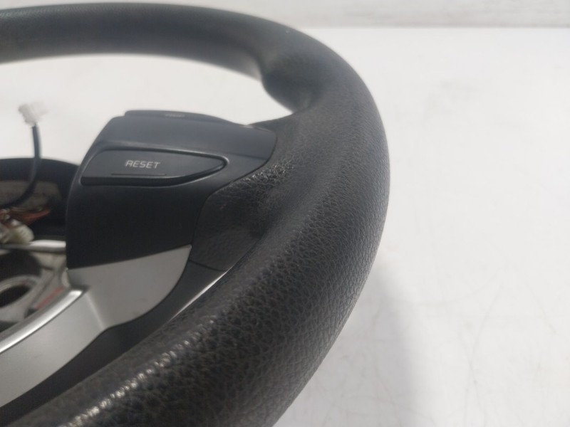 Recambio de volante para kia picanto iii (ja) 1.0 lpg referencia OEM IAM 56111H8000WK 56120H8000 