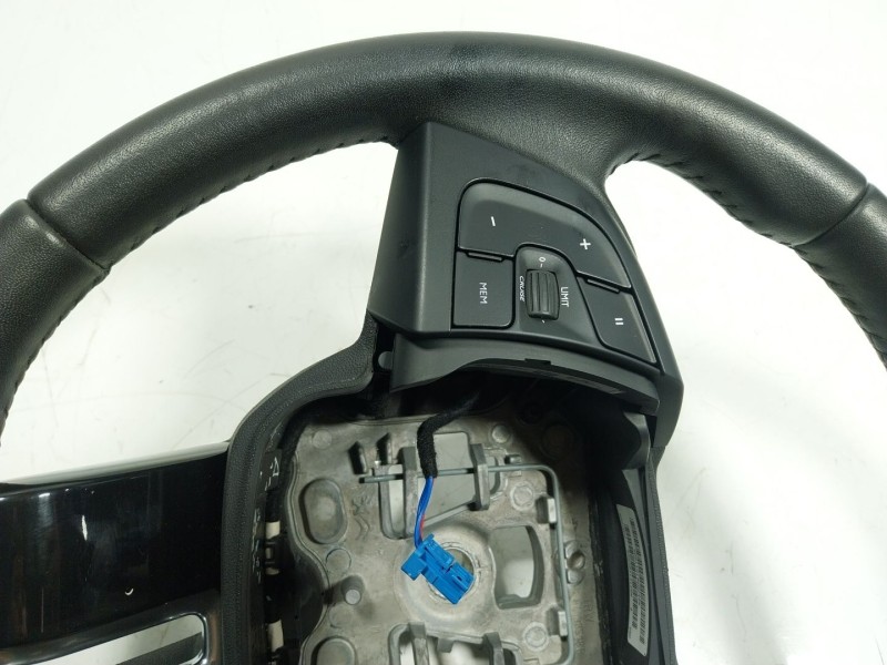 Recambio de volante para citroën c4 cactus 1.2 thp 110 referencia OEM IAM  98303131 