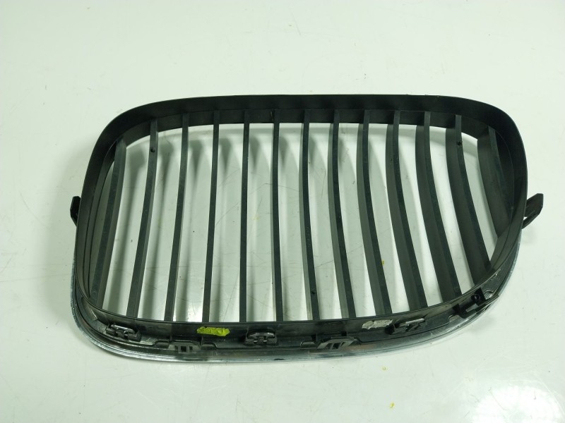 Recambio de rejilla para bmw 7 (f01, f02, f03, f04) 740 d xdrive referencia OEM IAM   