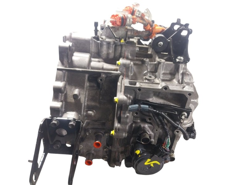 Recambio de caja cambios para toyota auris (_e18_) 1.8 hybrid (zwe186_) referencia OEM IAM  T07010 