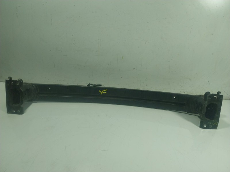 Recambio de refuerzo paragolpes delantero para toyota auris (_e18_) 1.8 hybrid (zwe186_) referencia OEM IAM   