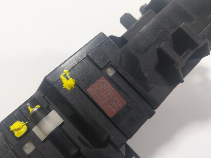 Recambio de mando luces para toyota auris (_e18_) 1.8 hybrid (zwe186_) referencia OEM IAM  0272017F852 