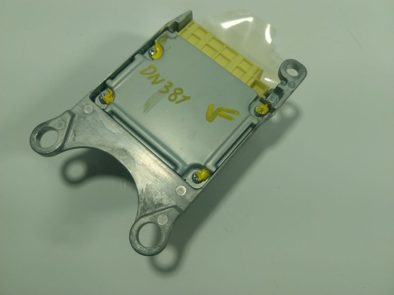 Recambio de centralita airbag para toyota auris (_e18_) 1.8 hybrid (zwe186_) referencia OEM IAM  8917002J70 