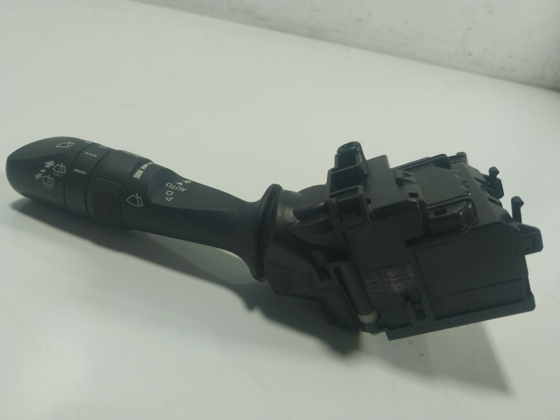 Recambio de mando limpia para toyota auris (_e18_) 1.8 hybrid (zwe186_) referencia OEM IAM  0267017F858 