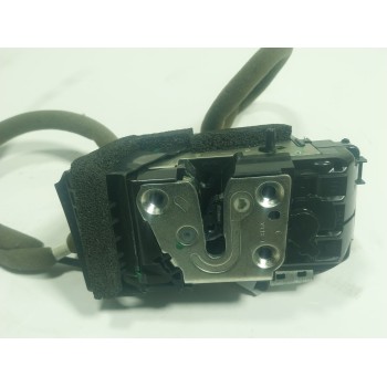 CERRADURA PUERTA TRASERA DERECHA 825004EA2A 