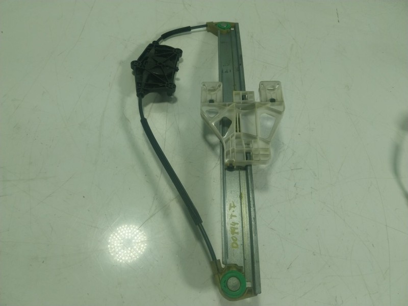 Recambio de elevalunas trasero izquierdo para audi q5 (8rb) 2.0 tdi quattro referencia OEM IAM  8R0839461B 