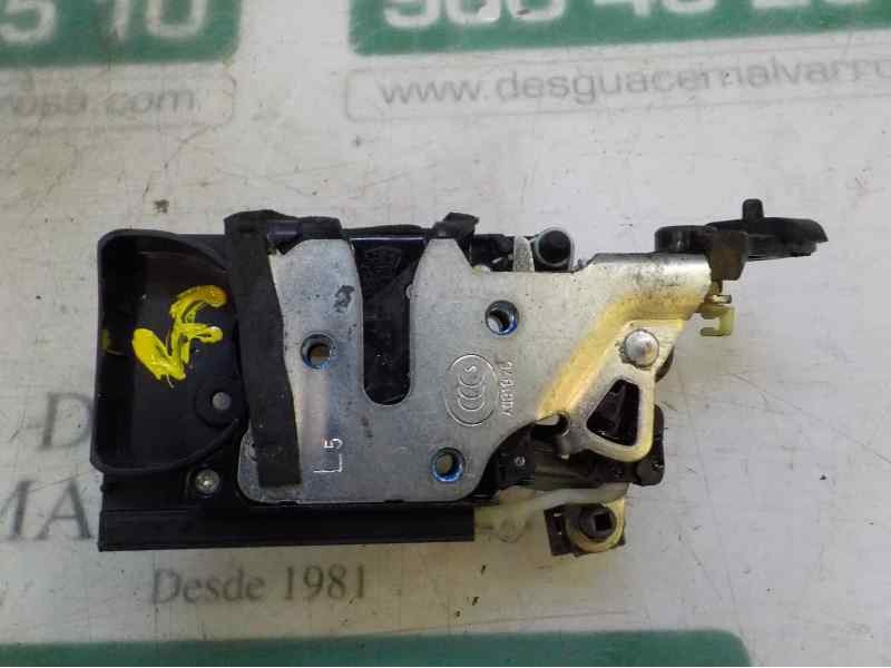 Recambio de cerradura puerta trasera izquierda para opel karl 1.0 12v referencia OEM IAM 95380553  