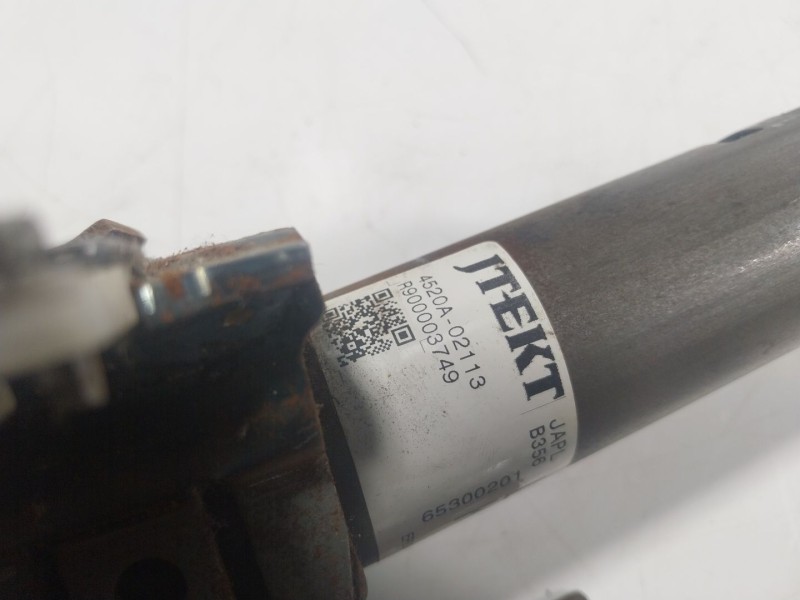 Recambio de columna direccion para toyota auris (_e18_) 1.8 hybrid (zwe186_) referencia OEM IAM  4520A02113 