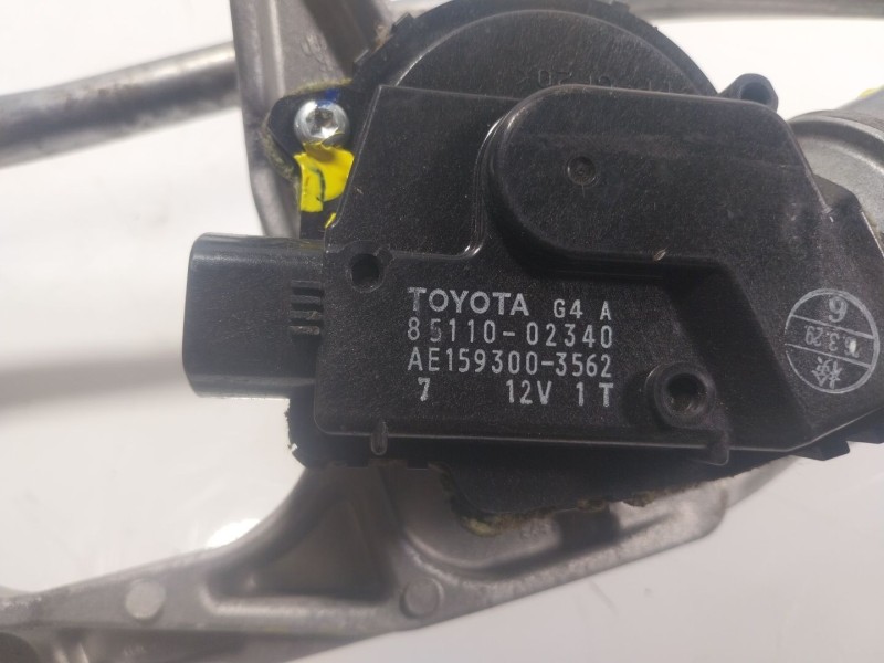 Recambio de motor limpia delantero para toyota auris (_e18_) 1.8 hybrid (zwe186_) referencia OEM IAM  8511002340 