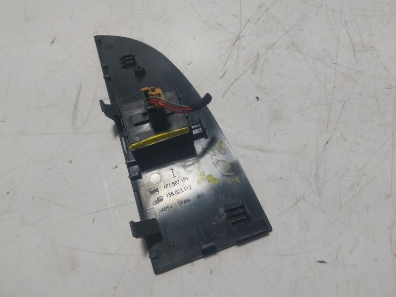 Recambio de mando elevalunas delantero izquierdo para seat leon (1p1) 1.4 tsi referencia OEM IAM   