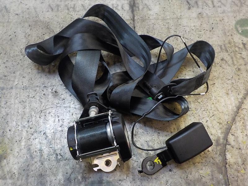 Recambio de cinturon seguridad delantero izquierdo para dacia sandero 0.9 tce cat referencia OEM IAM 868857909R  