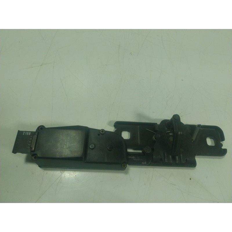 Recambio de motor c/c porton para audi q5 (8rb) 2.0 tdi quattro referencia OEM IAM  4F9827383D 