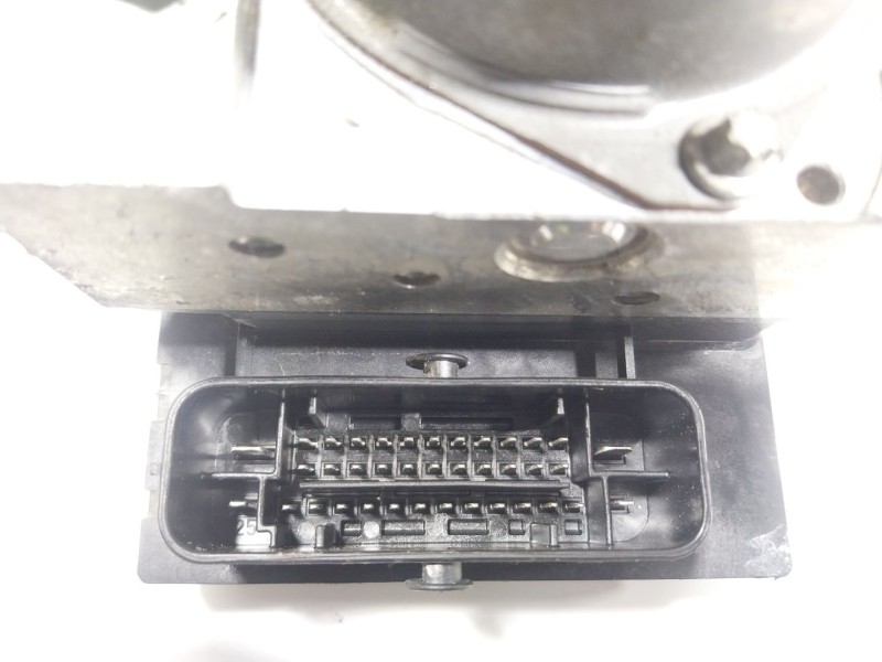 Recambio de abs para audi q5 (8rb) 2.0 tdi quattro referencia OEM IAM  8R0614517AF 