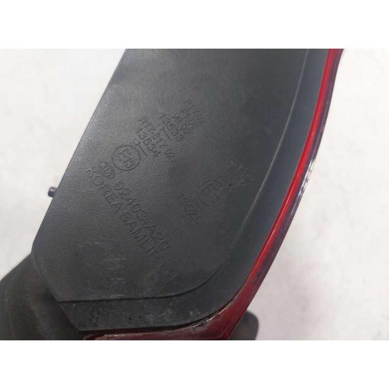 Recambio de piloto trasero izquierdo interior para kia cee´d (jd) 1.4 crdi 90 referencia OEM IAM 92403A2000 92403A20 