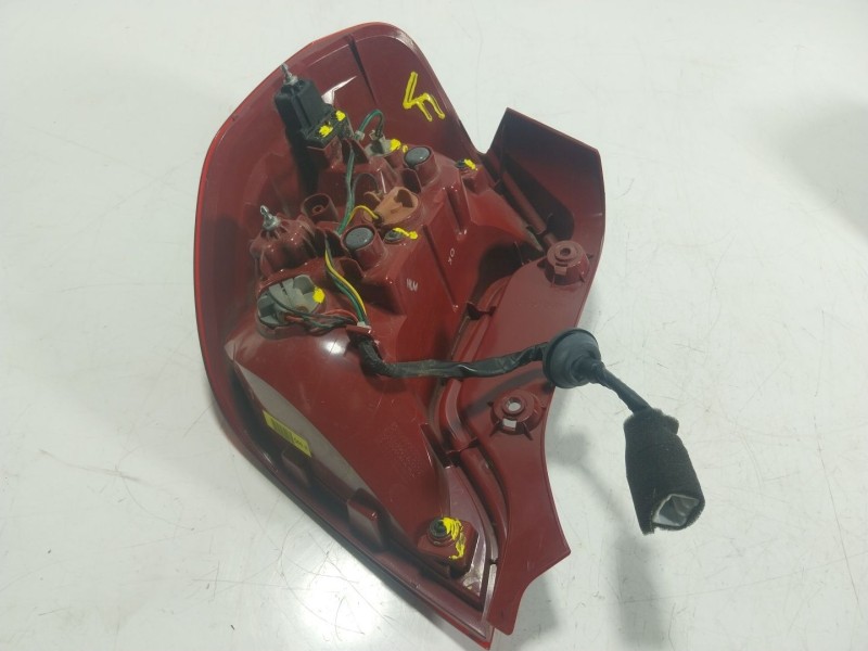 Recambio de piloto trasero derecho para kia picanto iii (ja) 1.0 lpg referencia OEM IAM 92402G6000  