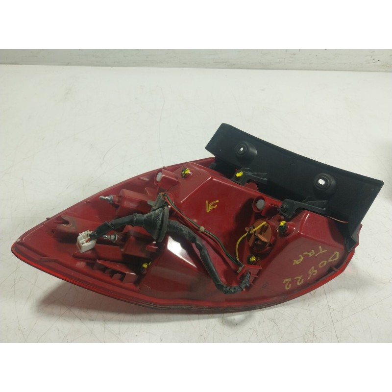 Recambio de piloto trasero derecho para kia cee´d (jd) 1.4 crdi 90 referencia OEM IAM 92402A2000 92402A20 