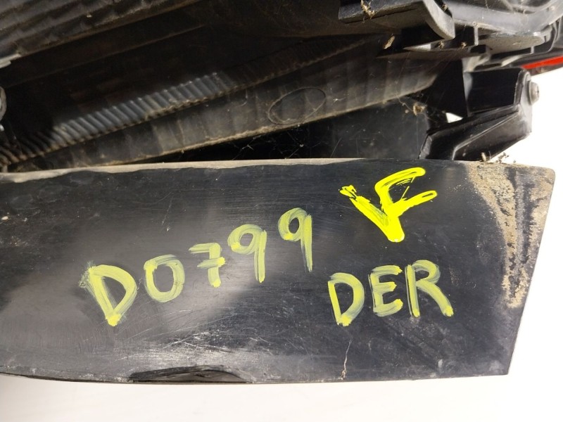 Recambio de piloto trasero derecho para bmw 1 (f20) 116 d referencia OEM IAM 63217270096 727009608 