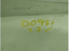 Recambio de cristal puerta trasero izquierdo para ssangyong tivoli 1.6 xdi 160 referencia OEM IAM    2