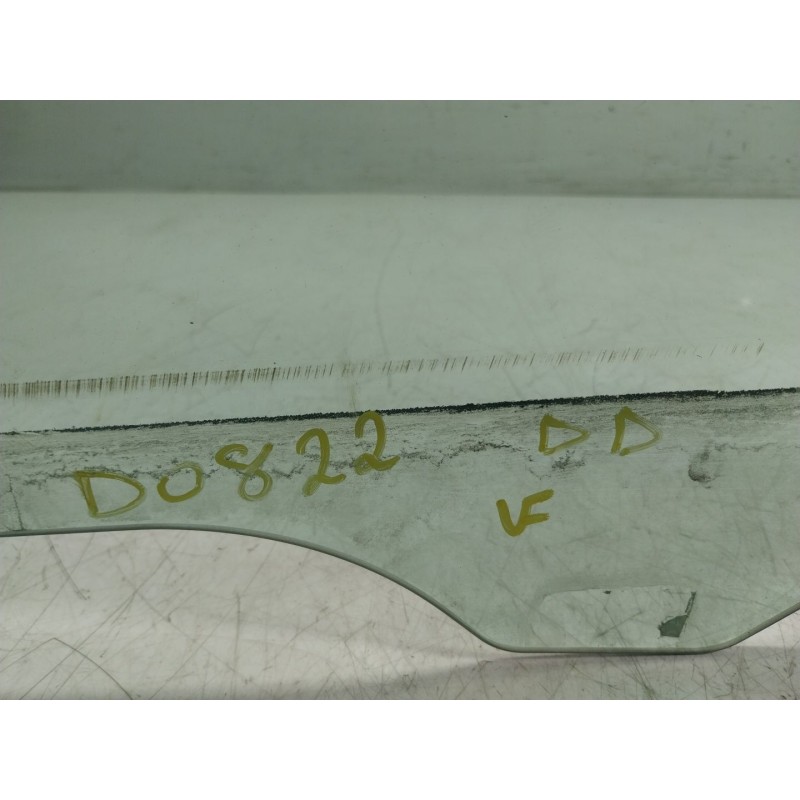 Recambio de cristal puerta delantero derecho para kia cee´d (jd) 1.4 crdi 90 referencia OEM IAM 82420A2010  