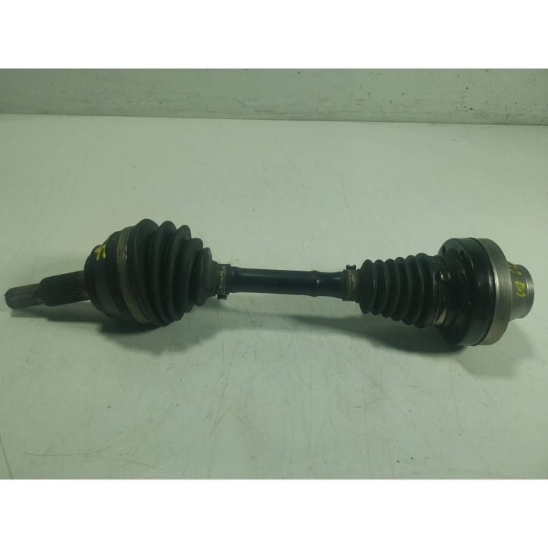 Recambio de transmision izquierda para porsche cayenne (typ 9pa) 4.5 v8 cat referencia OEM IAM  7L0407271C 