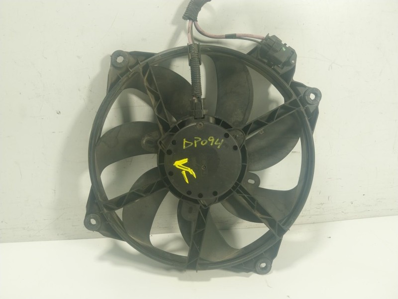 Recambio de electroventilador para renault scénic iii (jz0/1_) 1.2 tce referencia OEM IAM  214810898R 