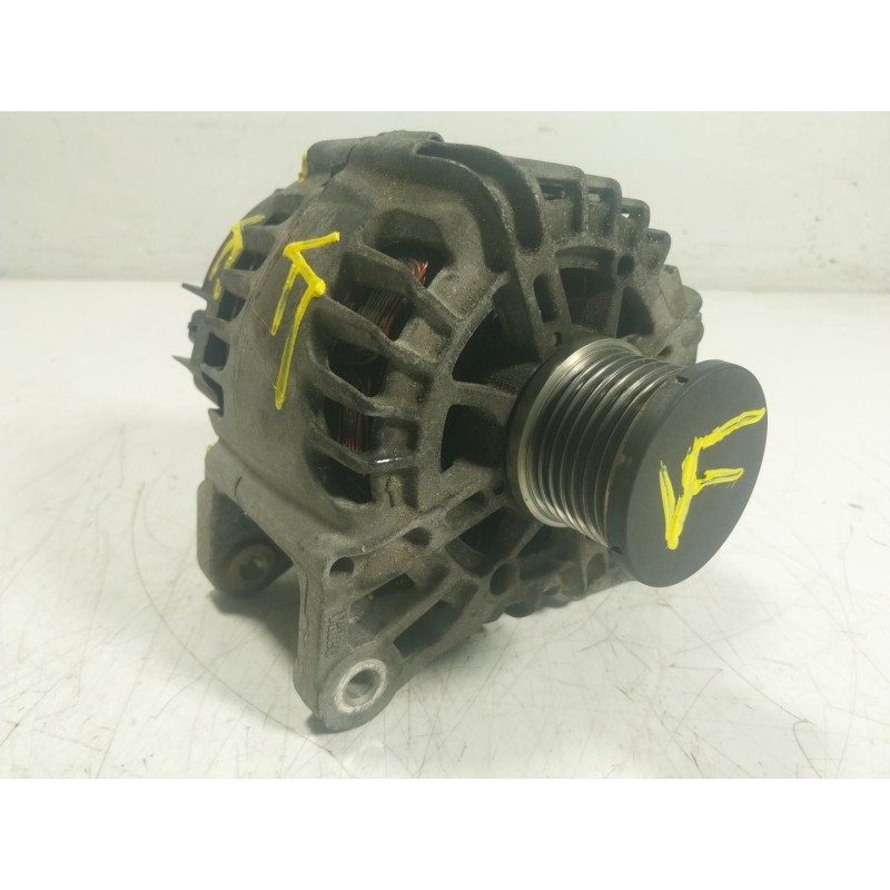 Recambio de alternador para renault scénic iii (jz0/1_) 1.2 tce referencia OEM IAM  8200849752C 