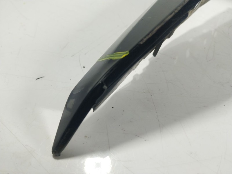 Recambio de aleta delantera izquierda para citroën c4 picasso ii 1.6 bluehdi 100 referencia OEM IAM   