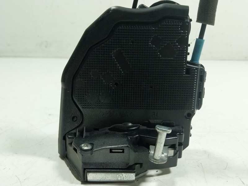 Recambio de cerradura puerta trasera derecha para lexus ct (zwa10_) 200h (zwa10_) referencia OEM IAM  6031009 