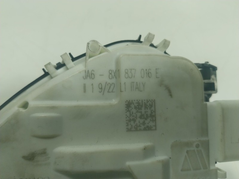 Recambio de cerradura puerta delantera derecha para audi q2 (gab, gag) 35 tfsi referencia OEM IAM  8X1837016E 