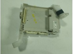 Recambio de caja reles / fusibles para lexus ct (zwa10_) 200h (zwa10_) referencia OEM IAM  8273076030  2