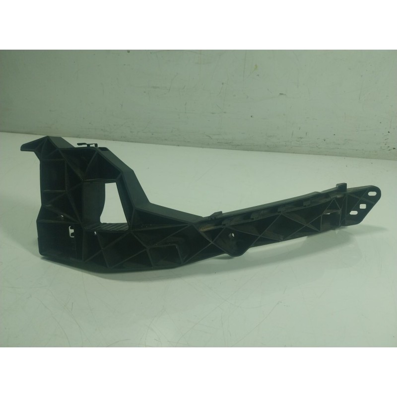 Recambio de soporte faro izquierdo para audi q2 (gab, gag) 35 tfsi referencia OEM IAM  2215345271 