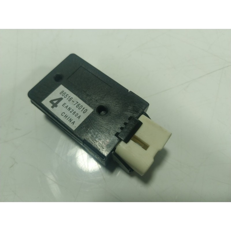 Recambio de modulo electronico para lexus ct (zwa10_) 200h (zwa10_) referencia OEM IAM  8651676010 