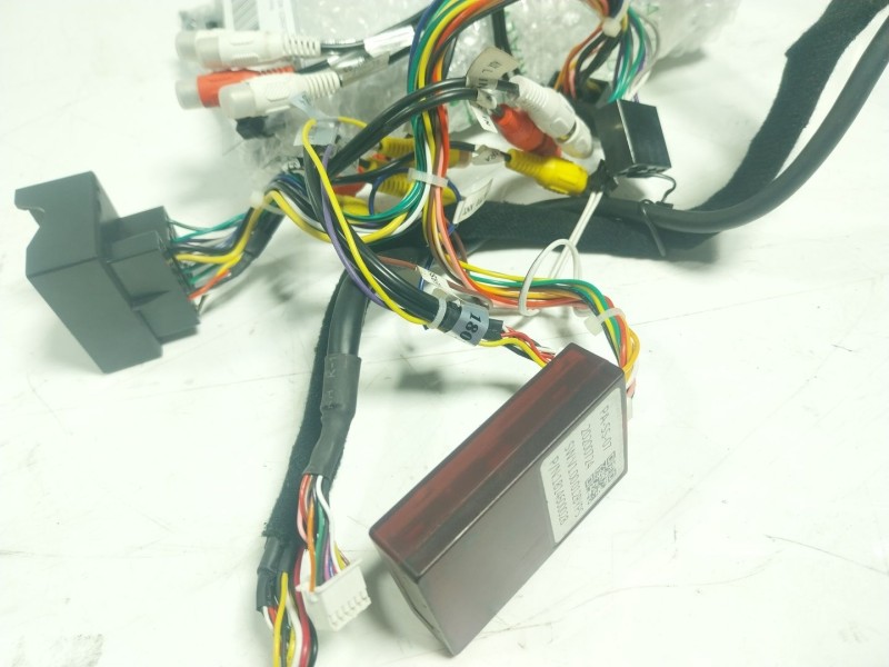 Recambio de pantalla multifuncion para peugeot 407 (6d_) 2.0 hdi 135 (6drhrh, 6drhre, 6drhrg, 6drhrj) referencia OEM IAM  SIN RE