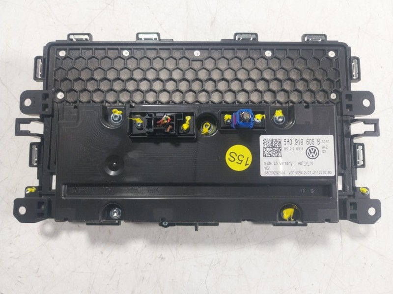 Recambio de pantalla multifuncion para volkswagen golf viii (cd1, da1) 1.0 tsi referencia OEM IAM 5H0919605B 5H0919605B 