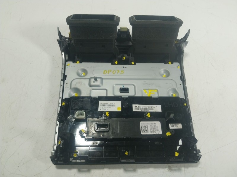 Recambio de pantalla multifuncion para hyundai tucson (nx4e, nx4a) 1.6 t-gdi referencia OEM IAM  9725N7300 