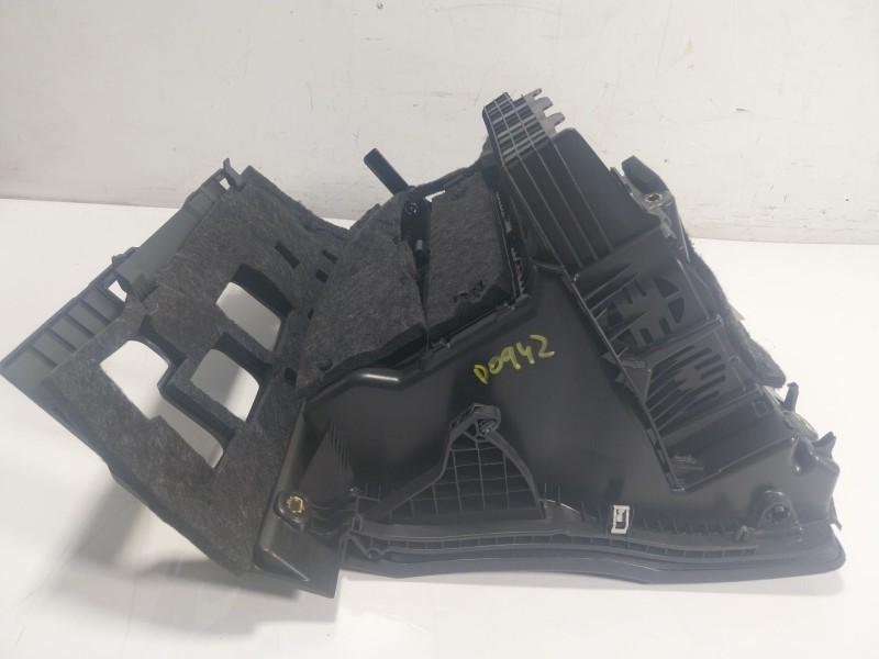 Recambio de guantera para audi q2 (gab, gag) 35 tfsi referencia OEM IAM  81B857035B 
