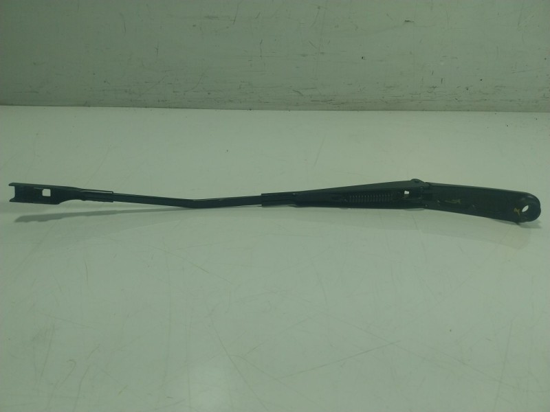 Recambio de brazo limpia delantero izquierdo para audi q2 (gab, gag) 35 tfsi referencia OEM IAM   