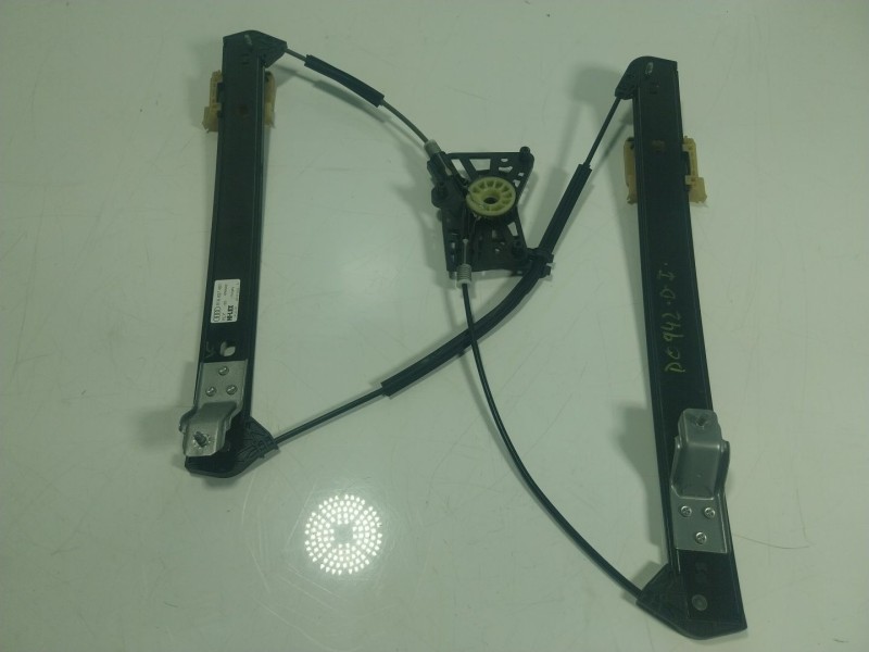 Recambio de elevalunas delantero izquierdo para audi q2 (gab, gag) 35 tfsi referencia OEM IAM  81A837461 