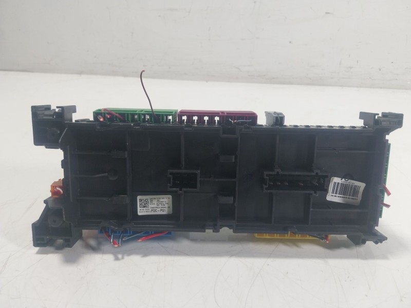 Recambio de caja reles / fusibles para mercedes-benz gle (w166) 400 4-matic (166.056) referencia OEM IAM  A1669061202 
