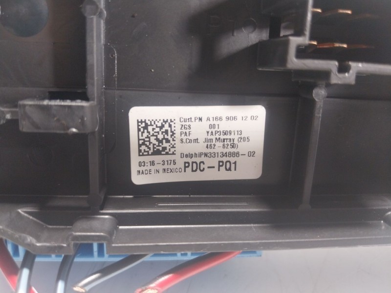 Recambio de caja reles / fusibles para mercedes-benz gle (w166) 400 4-matic (166.056) referencia OEM IAM  A1669061202 