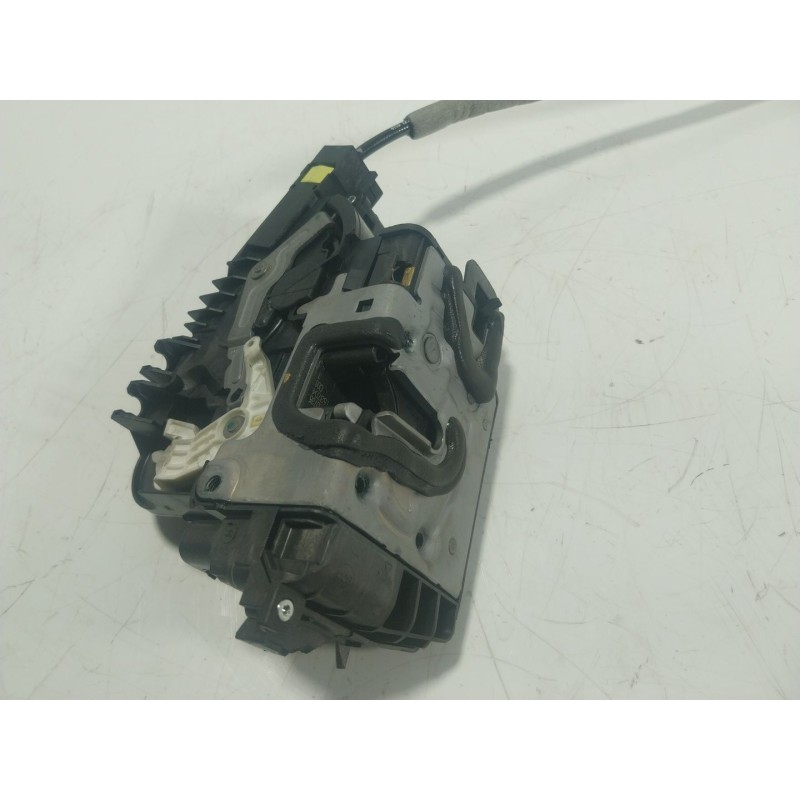 Recambio de cerradura puerta trasera izquierda para mercedes-benz gle (w166) 400 4-matic (166.056) referencia OEM IAM  A09973007