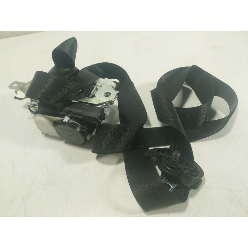 Recambio de cinturon seguridad delantero derecho para mercedes-benz gle (w166) 400 4-matic (166.056) referencia OEM IAM  3409541