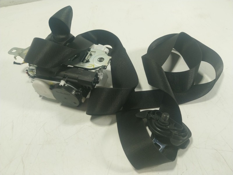 Recambio de cinturon seguridad delantero derecho para mercedes-benz gle (w166) 400 4-matic (166.056) referencia OEM IAM  3409541