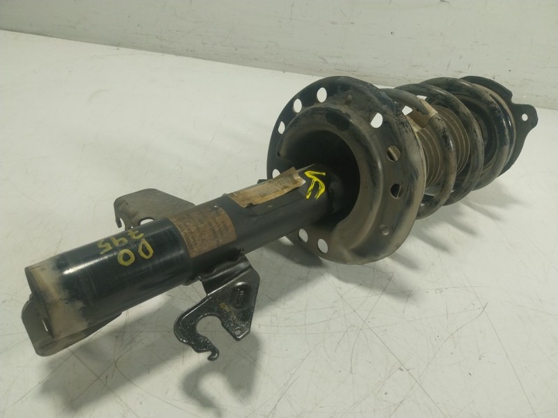 Recambio de amortiguador delantero derecho para alfa romeo giulietta (940_) 1.6 jtdm (940fxd1a) referencia OEM IAM  50523952 
