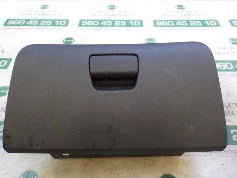 Recambio de guantera para opel karl 1.0 12v referencia OEM IAM 95395181  