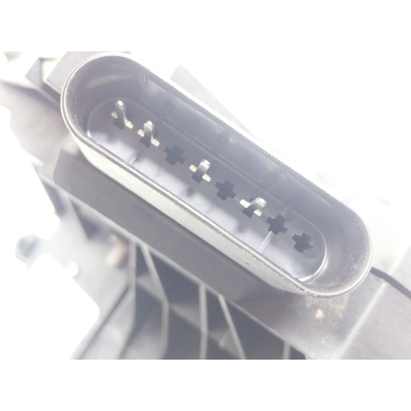 Recambio de cerradura puerta trasera derecha para ford ecosport 1.5 tdci referencia OEM IAM  CNA15426412DB 