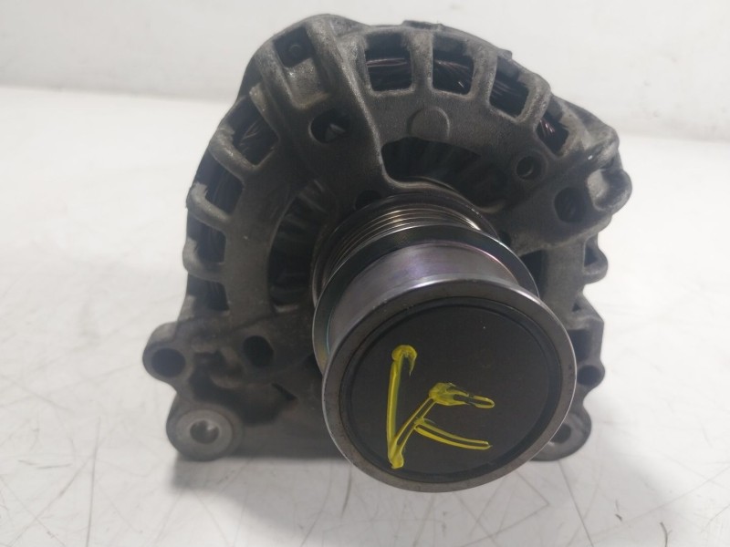 Recambio de alternador para seat ibiza iv sc (6j1, 6p5) 1.2 tsi referencia OEM IAM  04E903021M 