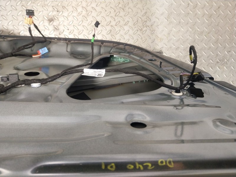 Recambio de puerta delantera izquierda para cupra formentor (km7, kmp) 1.5 tsi referencia OEM IAM   